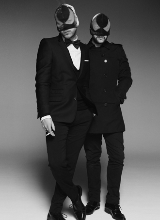 SIR BOB CORNELIUS RIFO PRéSENTE... - Sir Bob Cornelius Rifo présente...
	
	The Bloody beetroots annonce leur nouveau single Rocksteady


	Sir Bob Cornelius Rifo plus connu ...