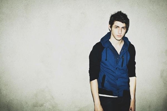 EN SAVOIR PLUS SUR PORTER ROBINSON... - En savoir plus sur Porter Robinson...

Le jeune et talentueux Dj/Producteur Porter Robinson a répondu à nos questions durant sa ...