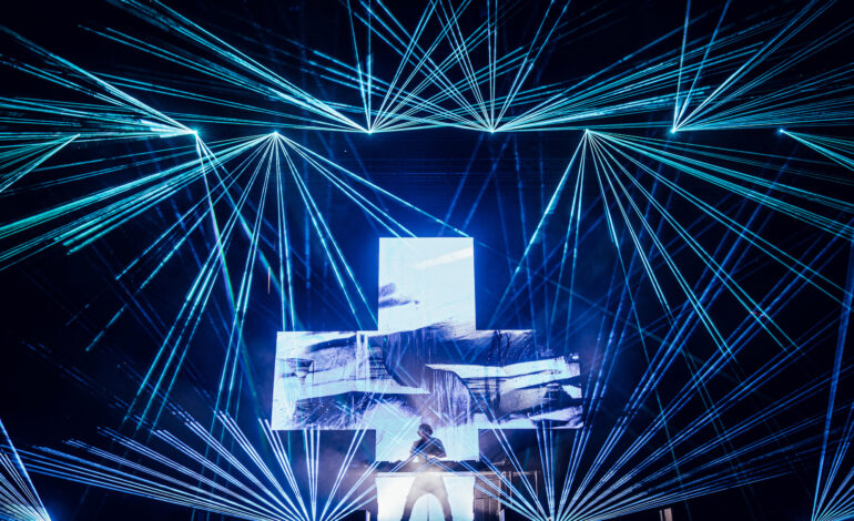  Martin Garrix returns to Ushuaïa Ibiza with global DJ stars